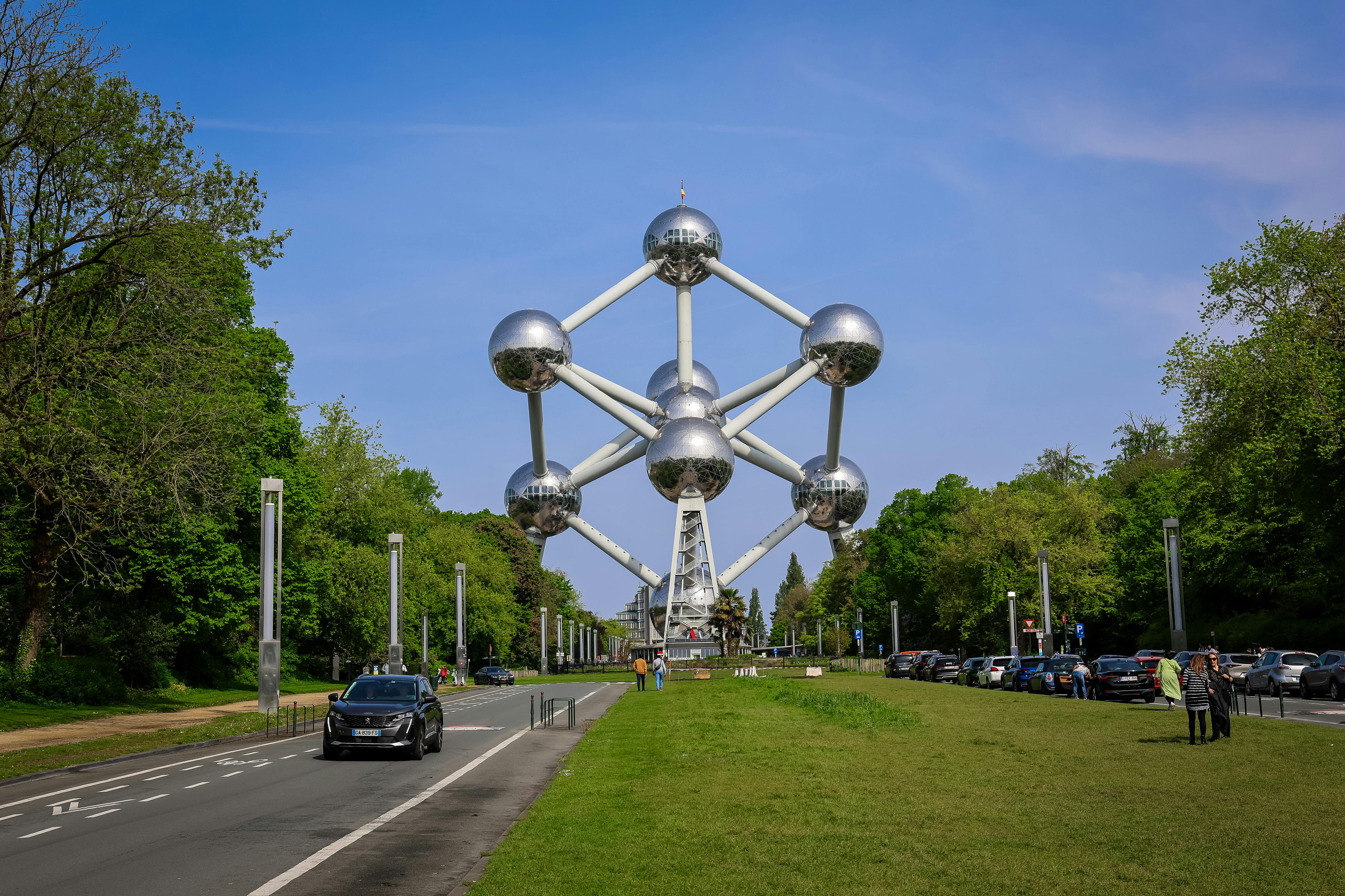 AMSTERDAM – BRUSSEL – PARIS